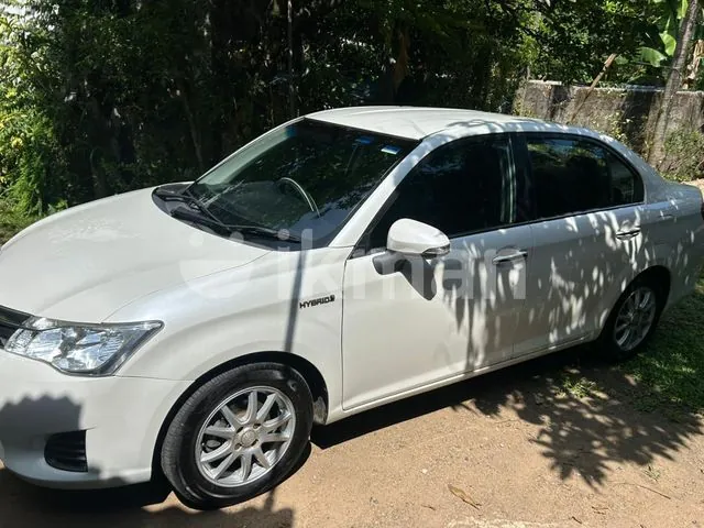 Toyota Axio 2014 photo 2