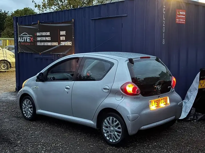Toyota Aygo 2009 photo 4