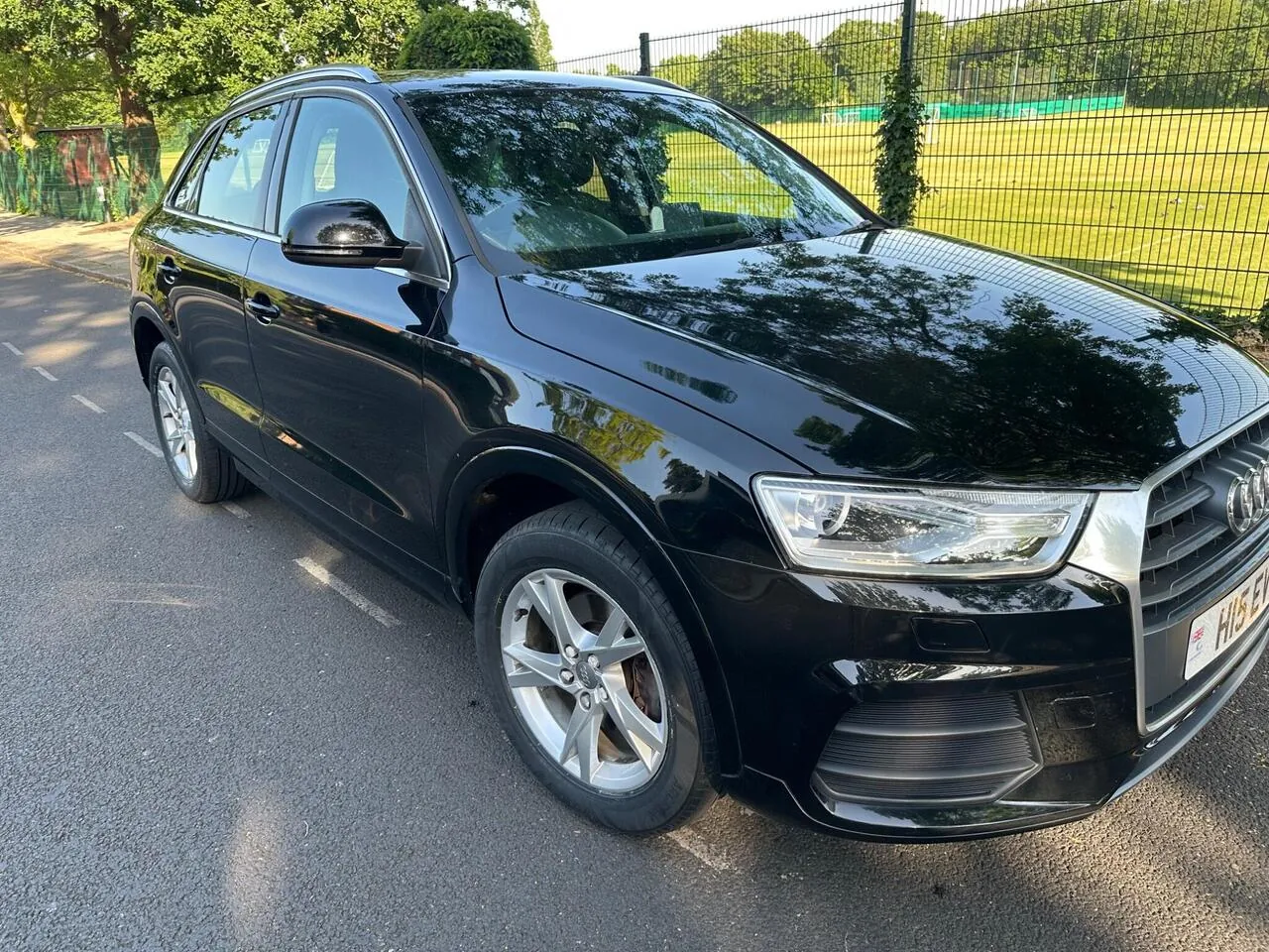 Audi Q3 2016 photo 2
