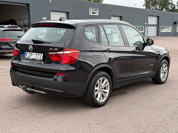 BMW X3 2012 photo 3