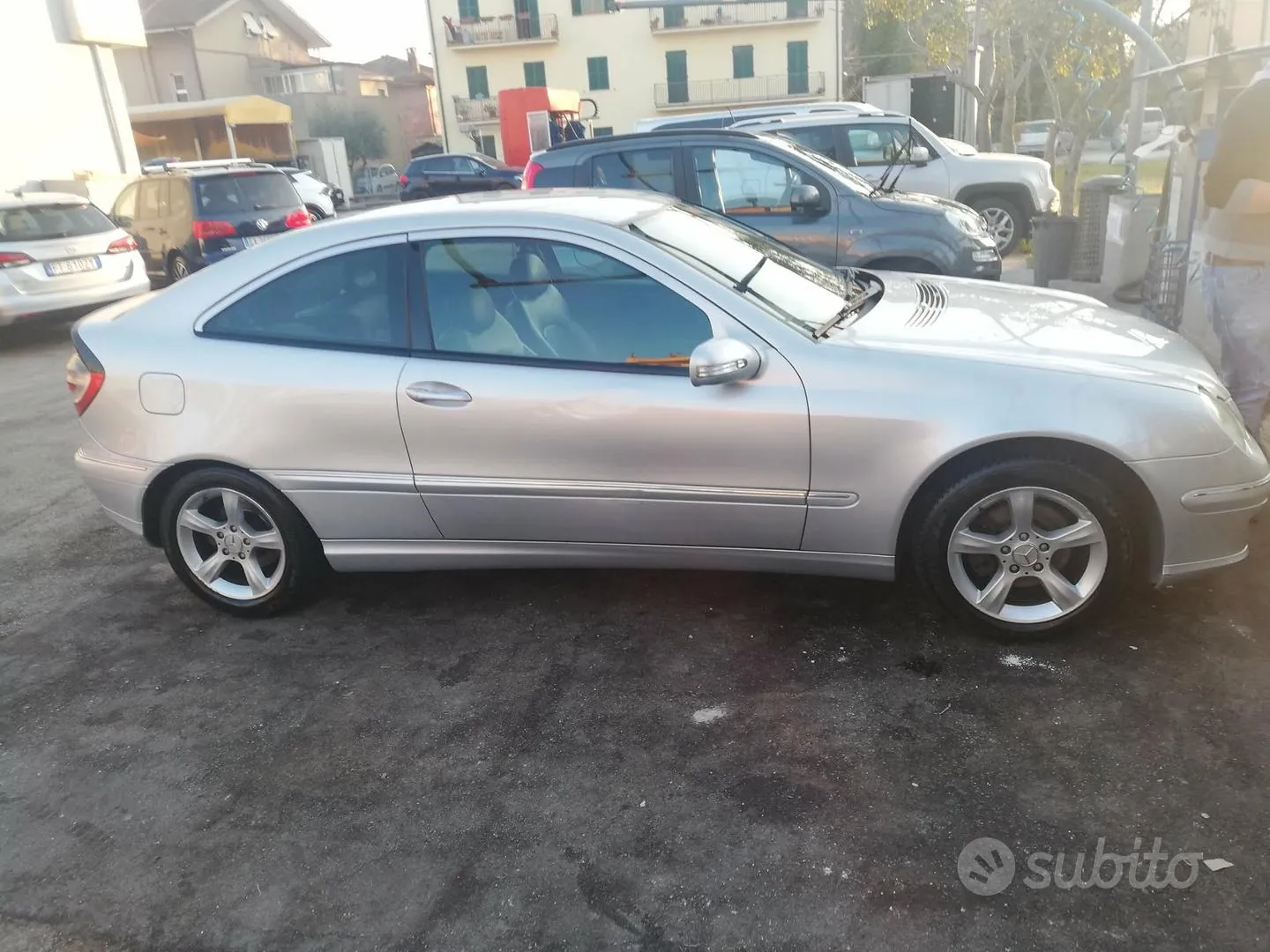 Mercedes-Benz C-Class 2005 photo 3
