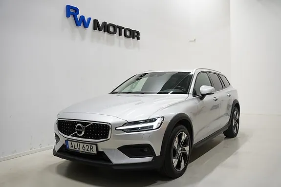 Volvo V60 Cross Country 2020 photo 2