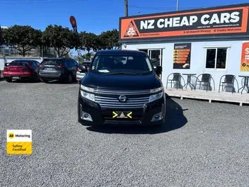Nissan Elgrand 2012 photo 3