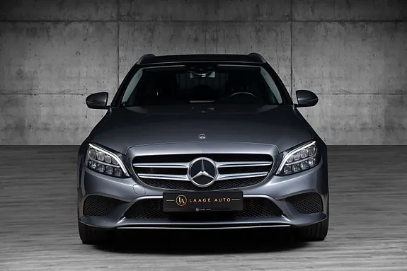 Mercedes-Benz C300 2020 photo 3