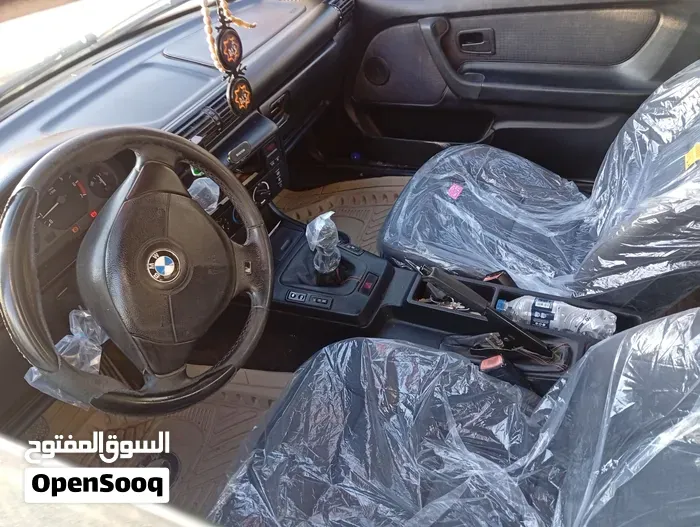 BMW 1 Series 1987 photo 4
