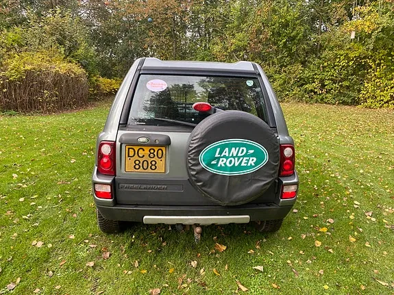 Land Rover Freelander 2004 photo 2