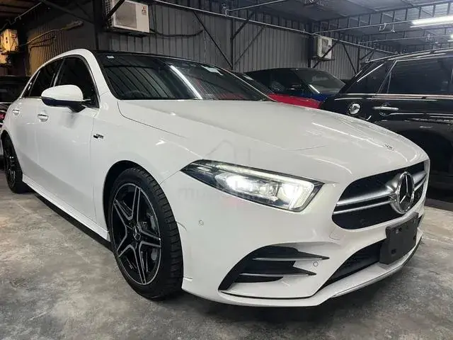 Mercedes-Benz A35