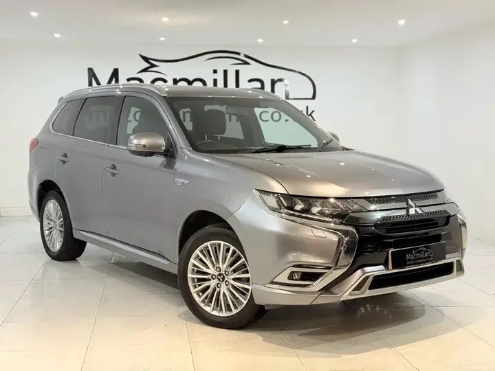 Mitsubishi Outlander 2018 photo 3
