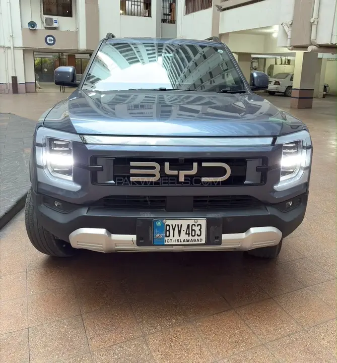 BYD Shark 6