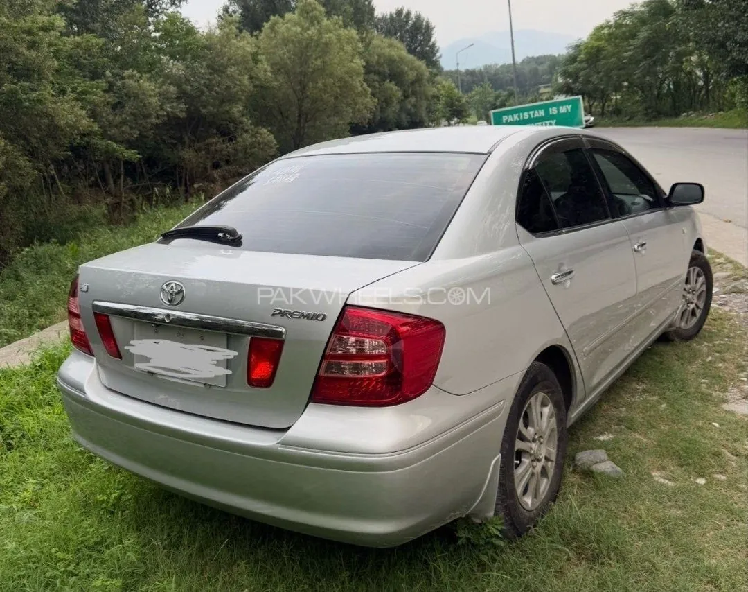 Toyota Premio