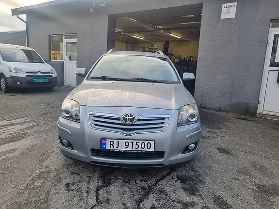 Toyota Avensis 2008 photo 3