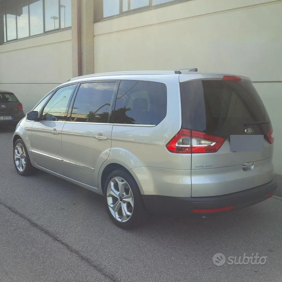 Ford Galaxy 2014 photo 3