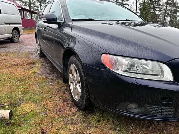 Volvo V70 2008 photo 3