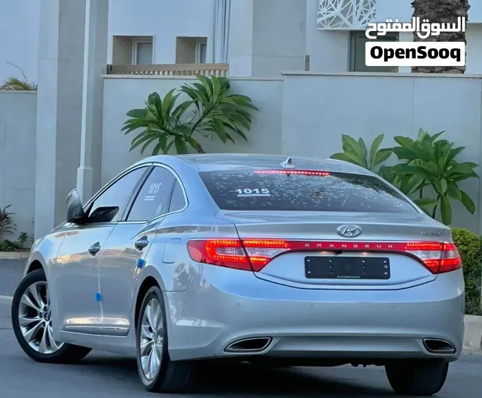 Hyundai Azera 2012 photo 4