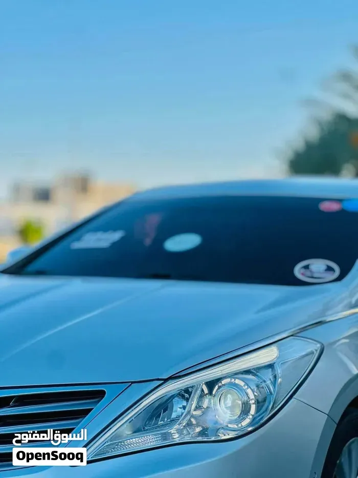 Hyundai Azera
