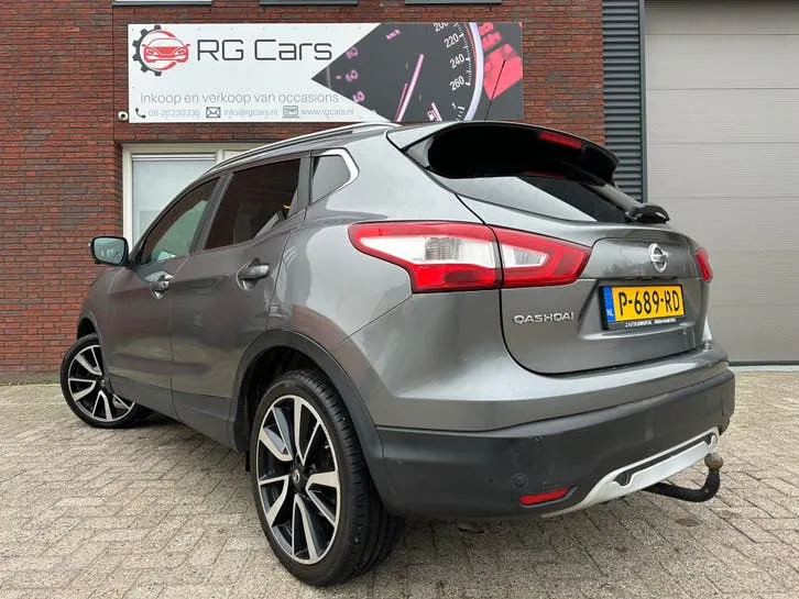 Nissan Qashqai 2015 photo 2