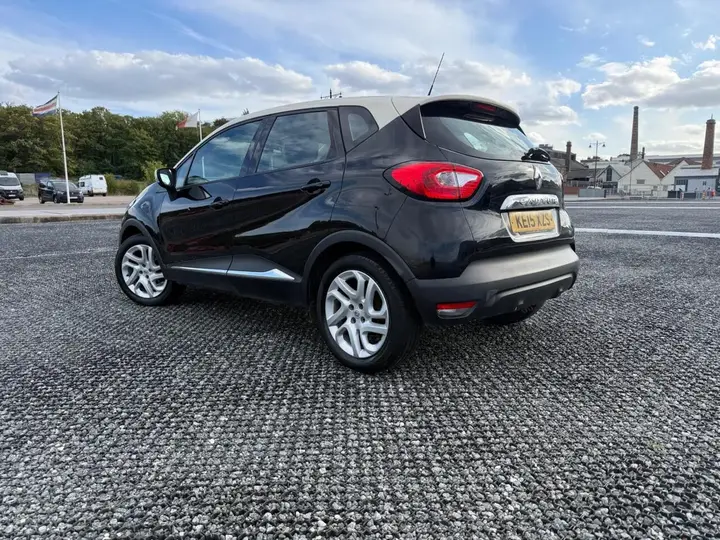 Renault Captur 2015 photo 4