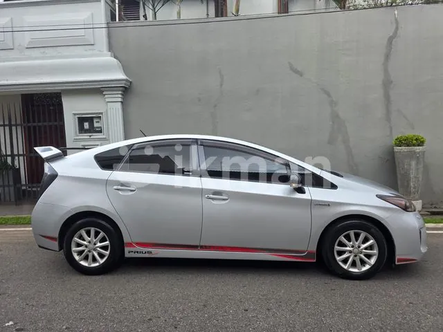 Toyota Prius 2012 photo 3