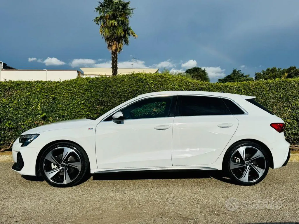 Audi A3 2025 photo 3