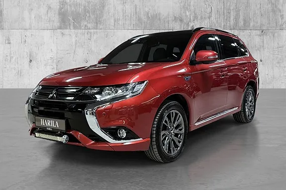 Mitsubishi Outlander 2018 photo 2