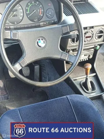 BMW 520 1981 photo 2