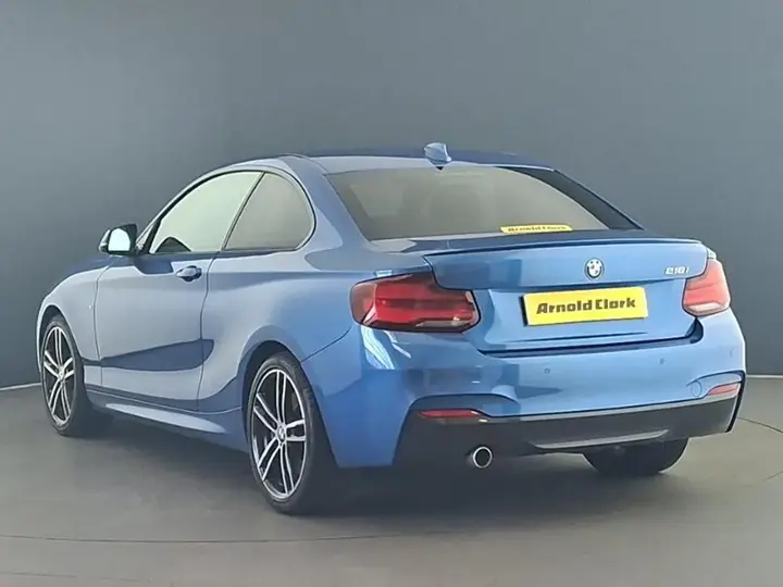 BMW 2 Series 2019 photo 2