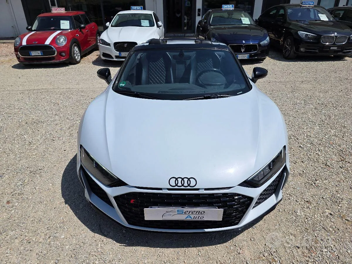 Audi R8 2022 photo 5