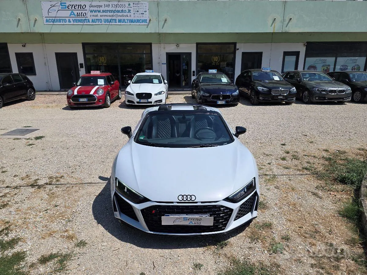Audi R8