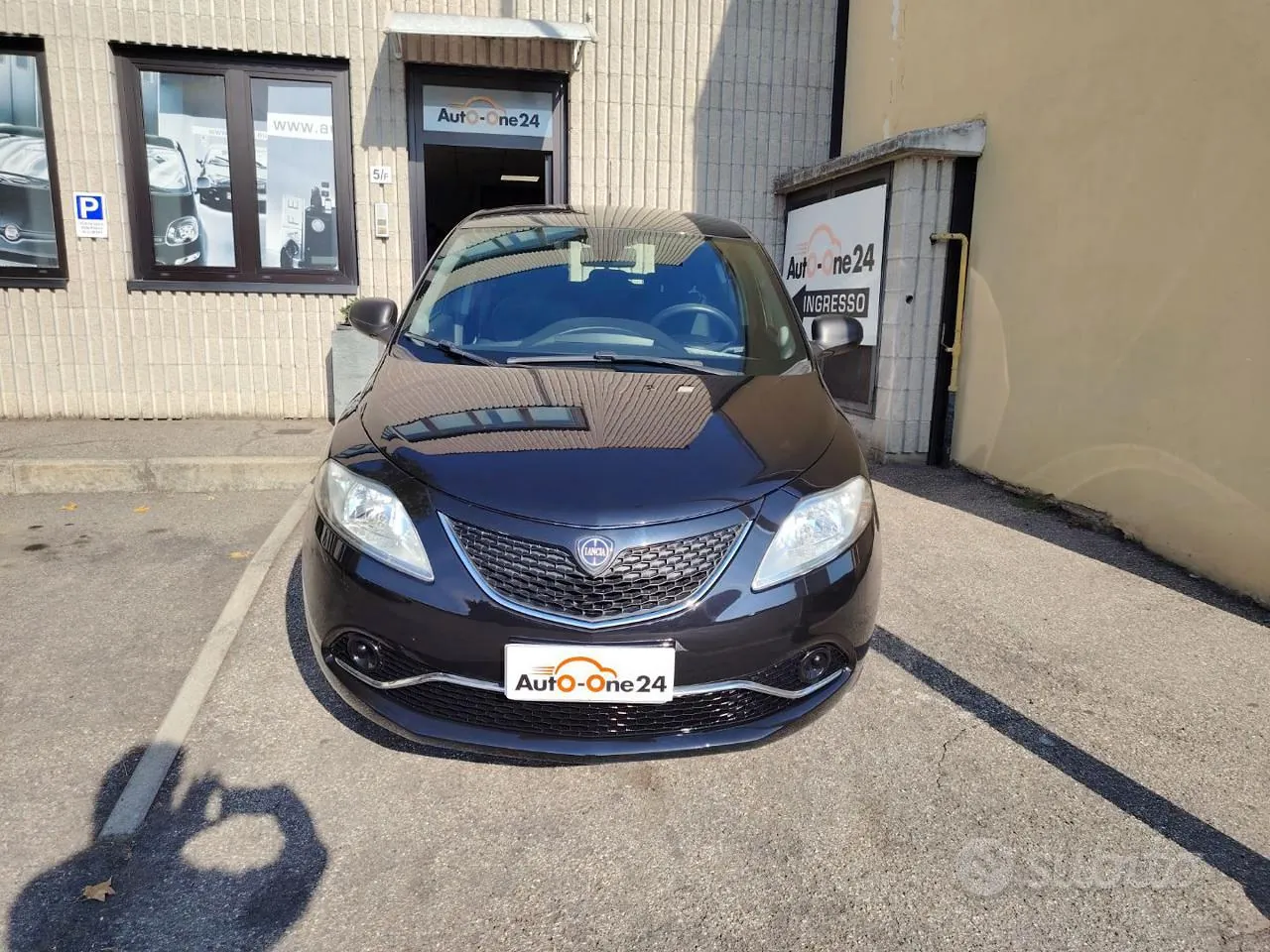 Lancia Ypsilon 2016 photo 2