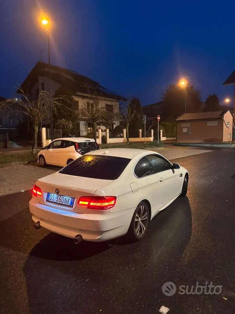 BMW 320D 2008 photo 3