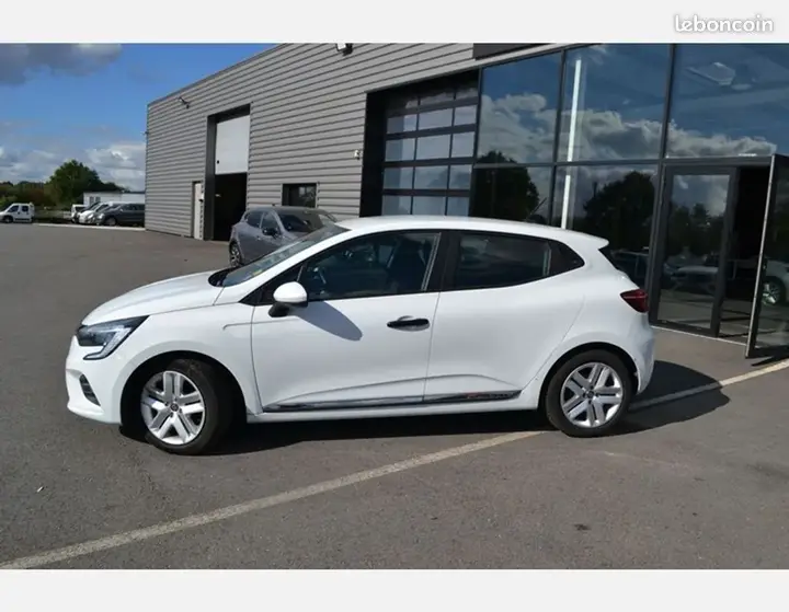 Renault Clio 2020 photo 2