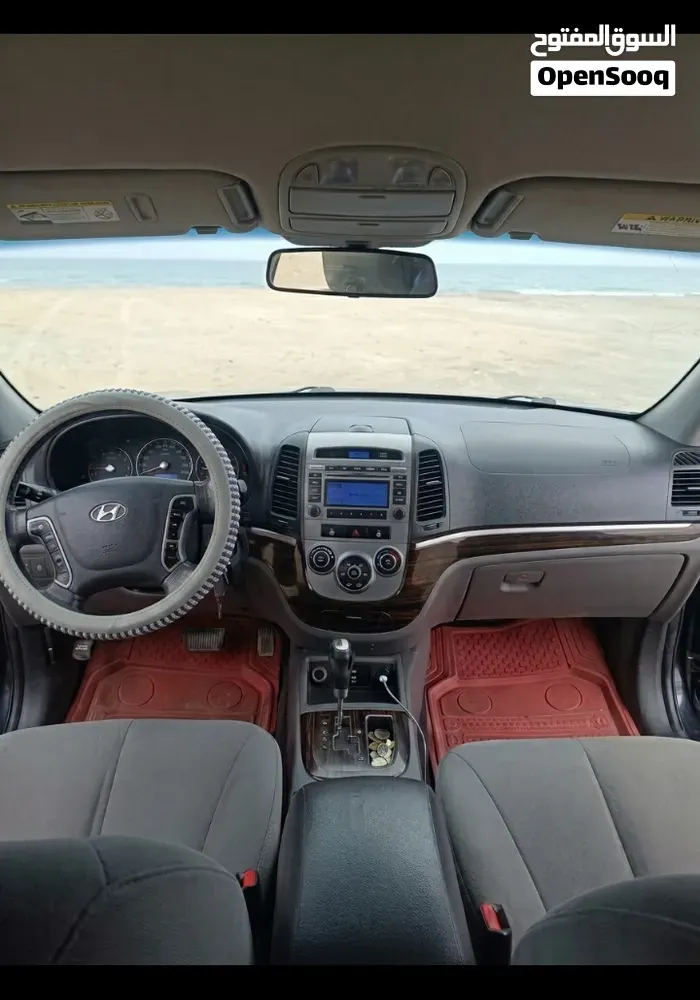 Hyundai Santa Fe 2010 photo 4