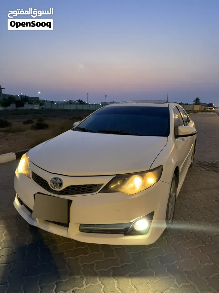 Toyota Camry 2012 photo 2