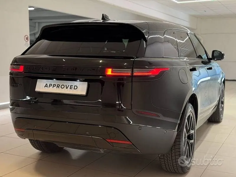 Land Rover Velar 2025 photo 2