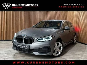BMW 1 Series 2023 photo 3