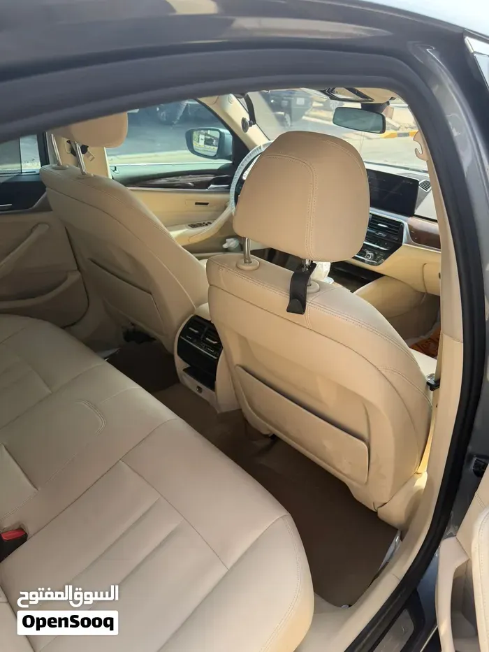 BMW 5 Series 2018 photo 4