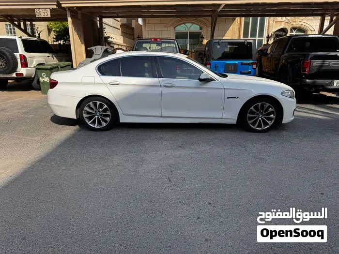 BMW 5 Series 2018 photo 5