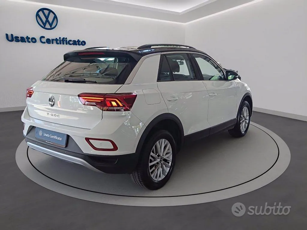 Volkswagen T-Roc 2023 photo 4