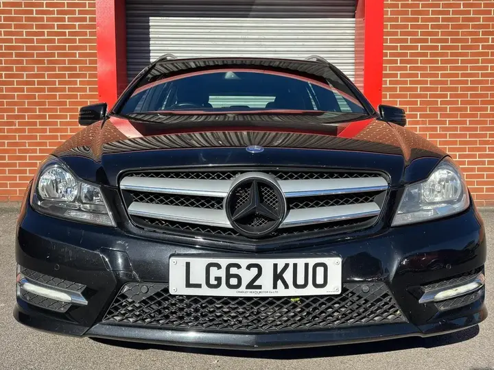 Mercedes-Benz C-Class 2012 photo 4