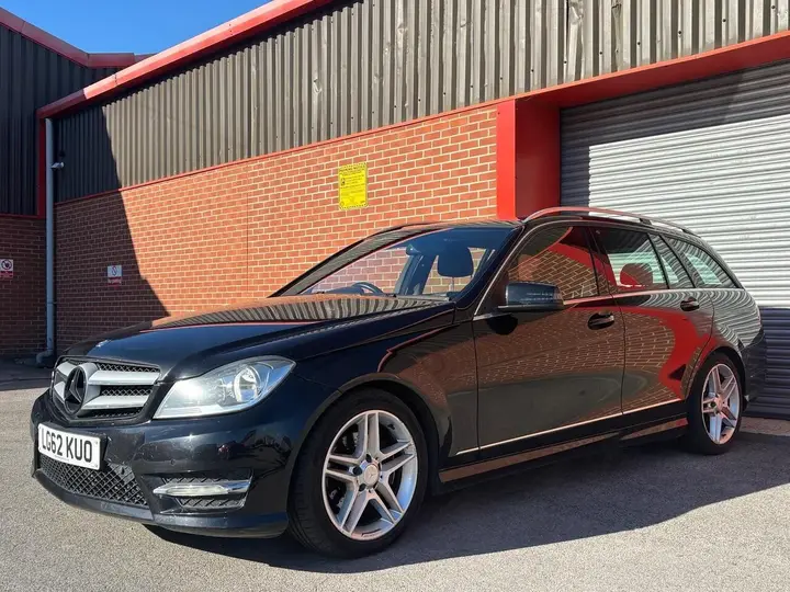 Mercedes-Benz C-Class 2012 photo 5