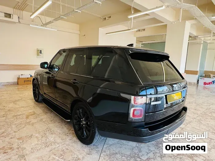 Land Rover Range Rover Vogue 2022 photo 3
