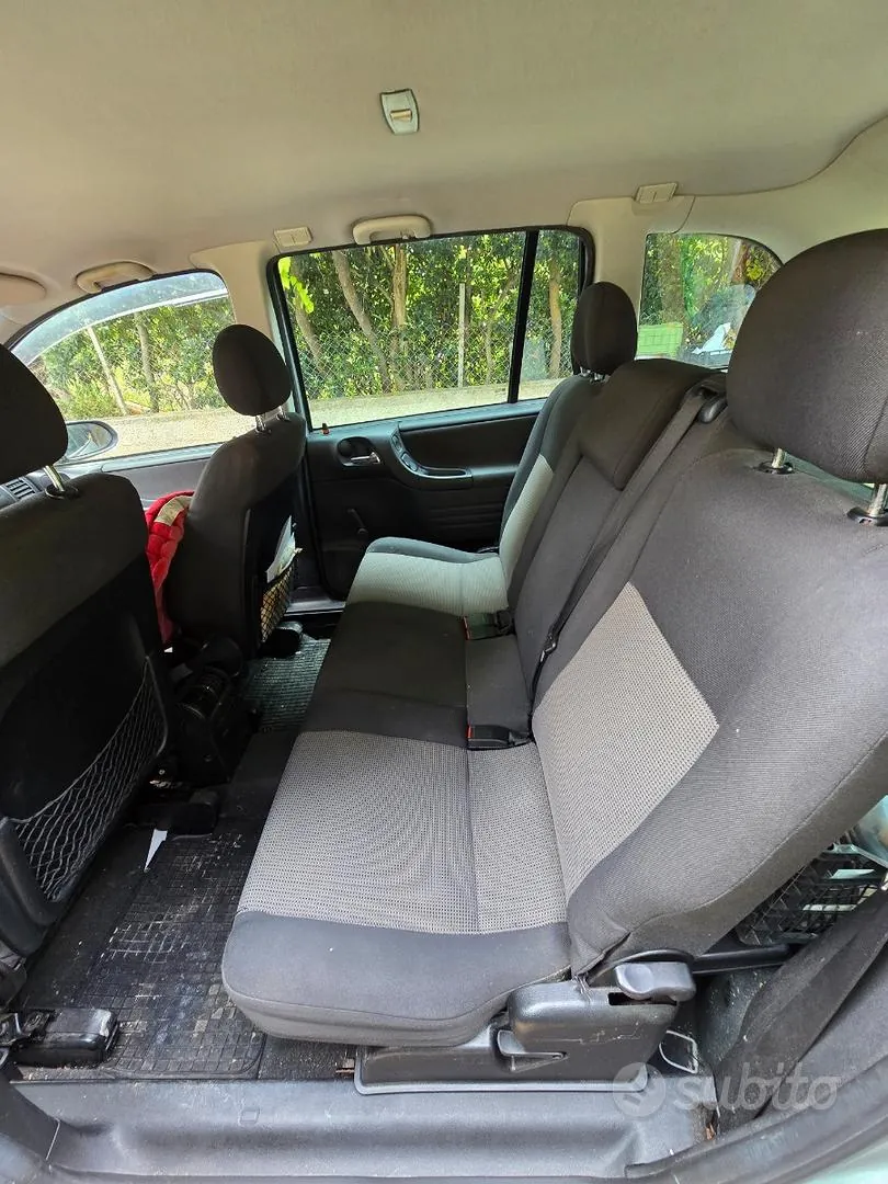 Opel Zafira 2004 photo 5