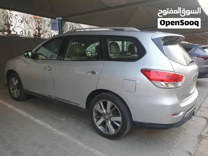 Nissan Pathfinder