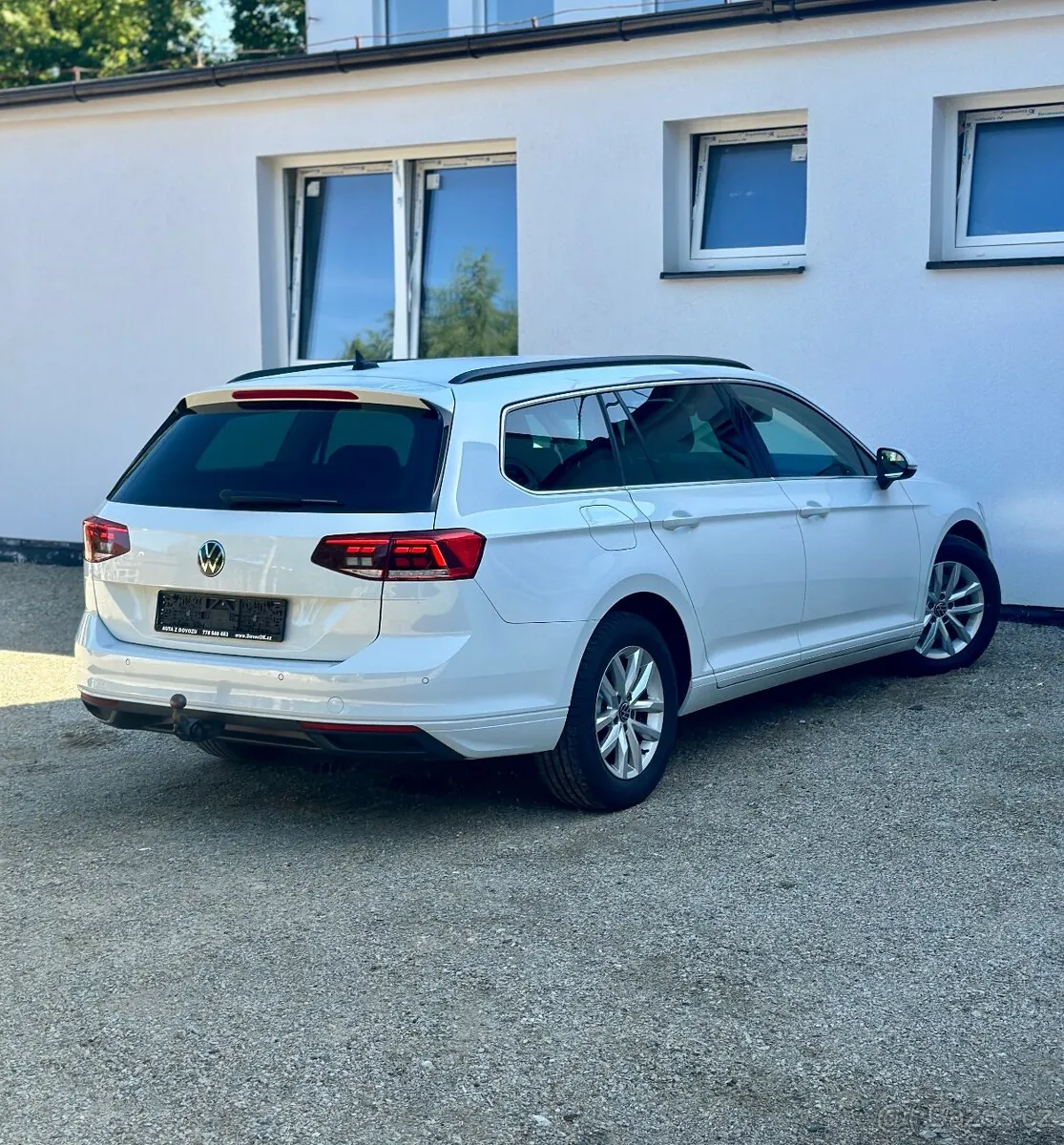 Volkswagen Passat 2023 photo 4