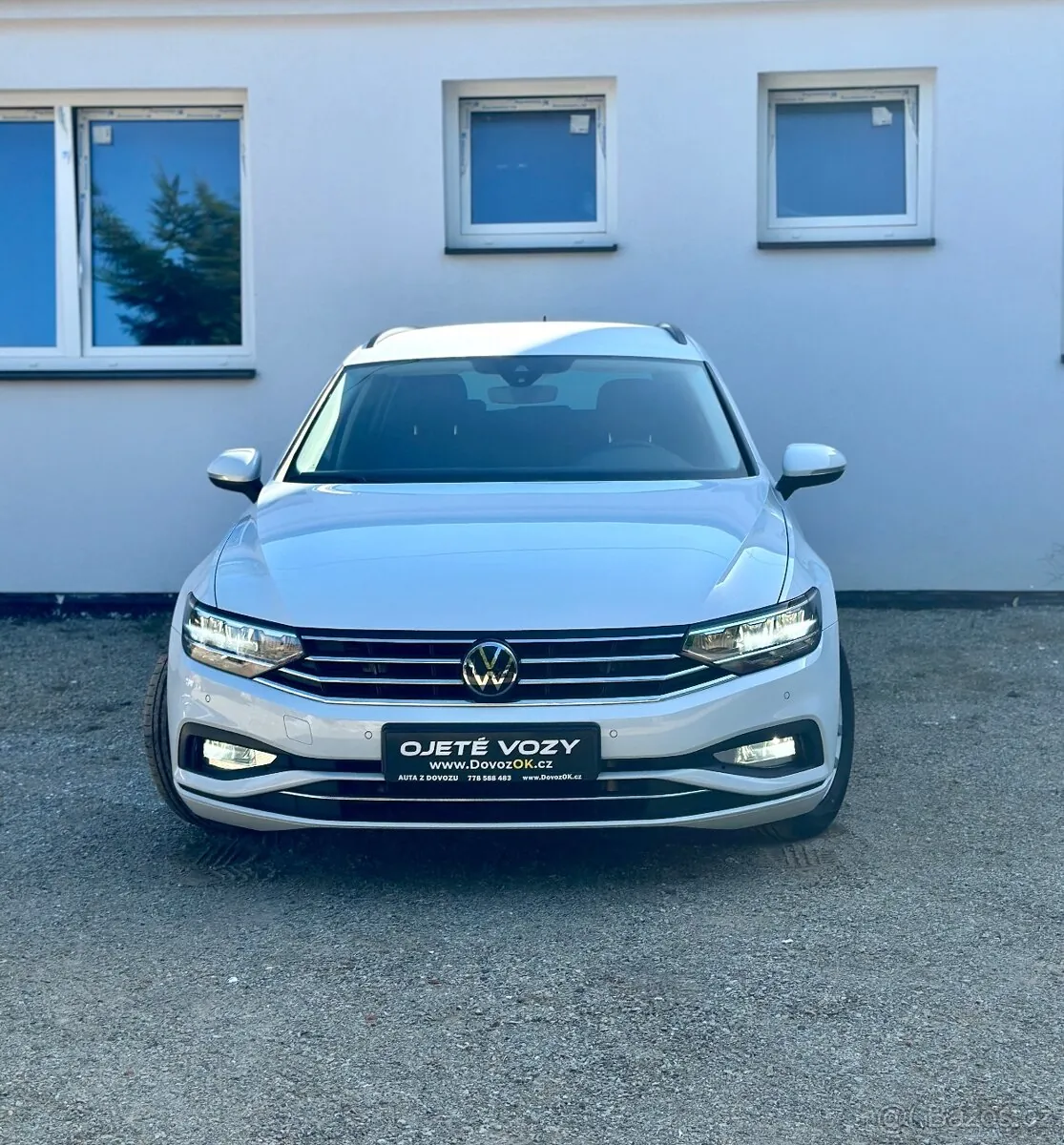 Volkswagen Passat 2023 photo 2