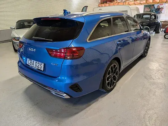 Kia Ceed 2023 photo 4