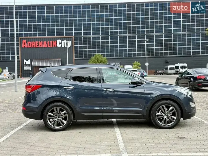 Hyundai Santa Fe 2014 photo 4