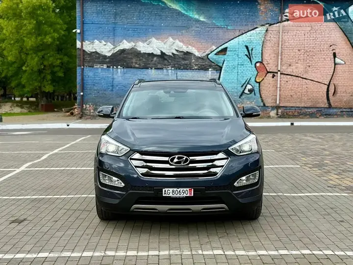 Hyundai Santa Fe 2014 photo 2