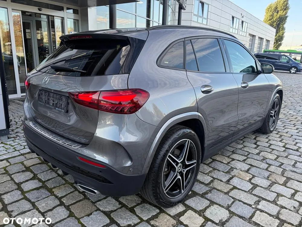 Mercedes-Benz Gla 2024 photo 4