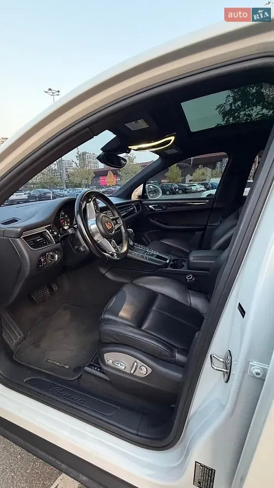 Porsche Macan 2016 photo 3
